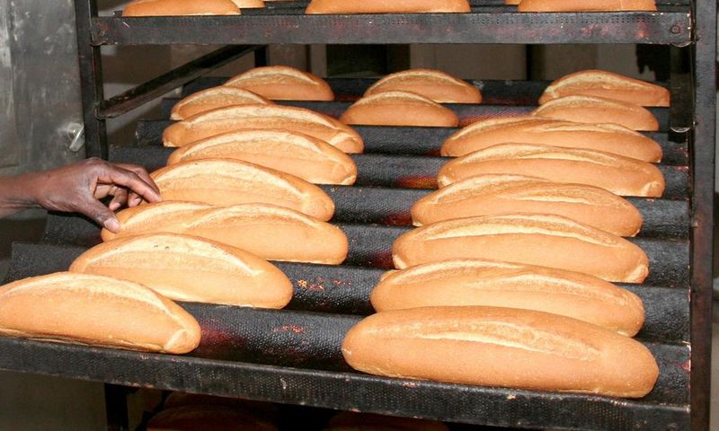La farine de blé est utilisée pour la fabrication de pain au Sénégal, une denrée d'une très forte consommation
