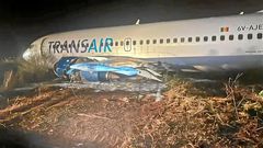 un Boeing 737300 affrété auprès d'une compagnie privée Transair et en partance pour Bamako a fait une sortie de piste ce jeudi 9 mai 2024 vers 01H00 du matin