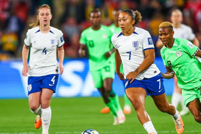 Coupe-du-monde-f-l-angleterre-passe-par-un-trou-de-souris-face-au-nigeria