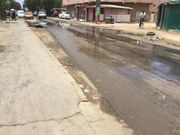Une rue goudronnée de Grand Yoff
