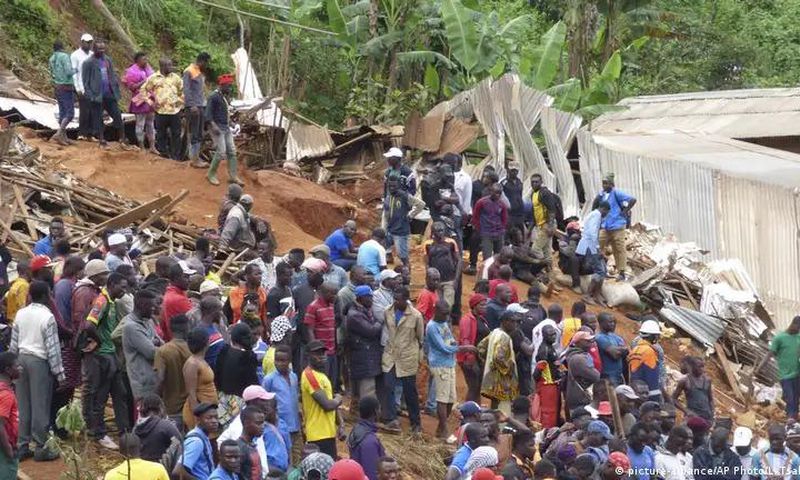 Au-moins-23-morts-après-un-glissement-de-terrain-à-Yaoundé