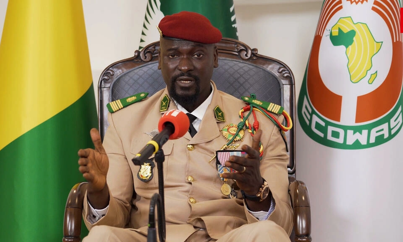 Le colonel Mamady Doumbouya, le 30 novembre  2021 à Conakry