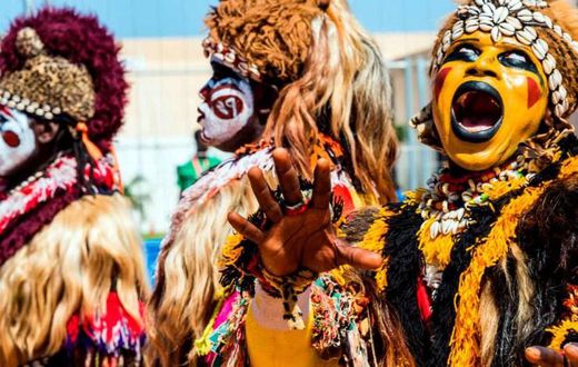Culture-tradition-ethenie-Langue-Dakar-Senegal-Afrique-LES-FAUX-LIONS