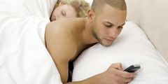 couple et téléphone