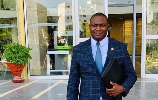 Toussaint Manga, ex  membre du PDS , ancien député du Sénégal