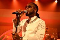Elle cite Alicia Keys, Burna Boy et Lauryn Hill parmi ses inspirations.
