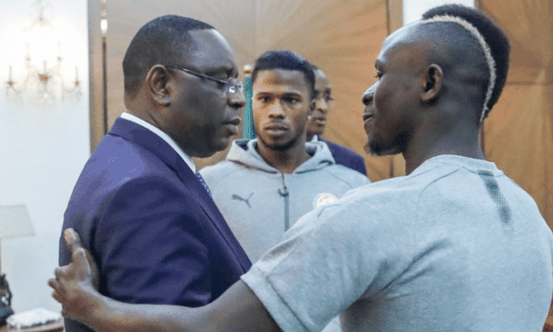 Sadio Mané et Macky Sall