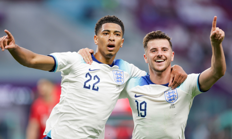 Coupe-du-monde-de-football-LAngleterre-desosse-lIran