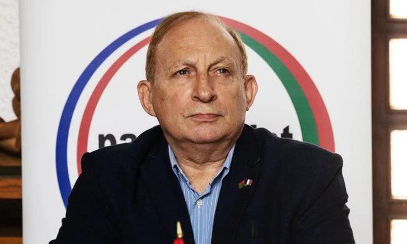 Luc Hallade