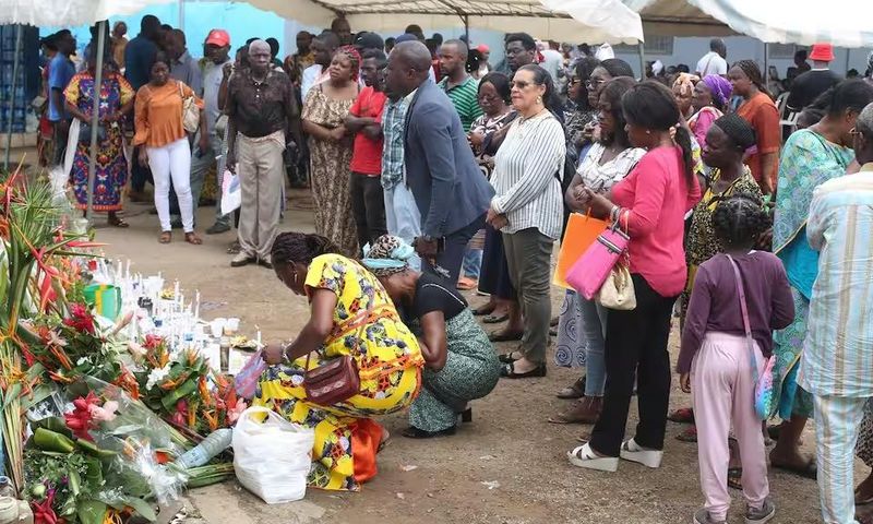 29-morts-dans-le-naufrage-d un-ferry