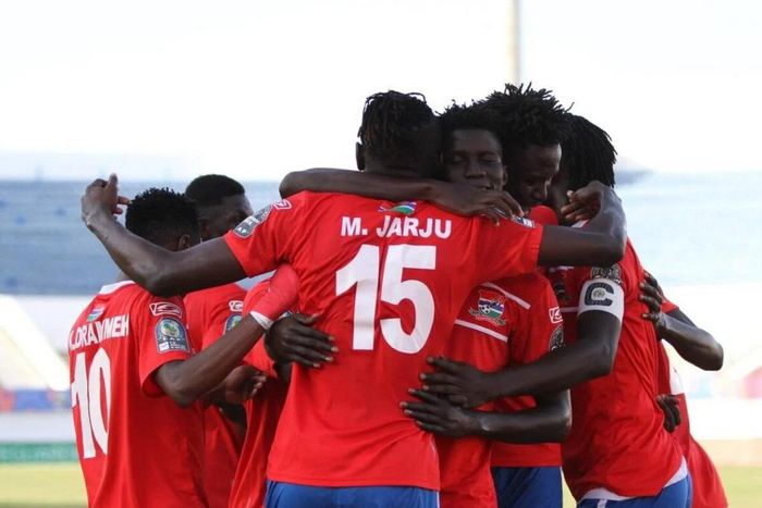 Joueurs gambiens en train de célébrer