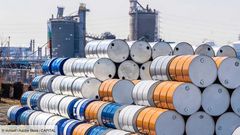 petrole-le-prix-du-baril-rouge-vif-sur-la-semaine-mais-le-plancher-est-proche-selon-un-analyste-1481373