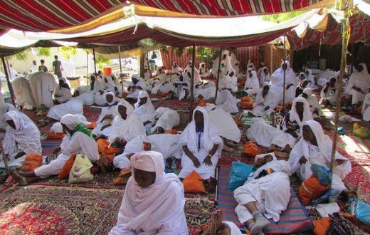 pelerins-de-lagence-saloum-voyage-cloues-a-dakar