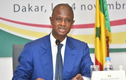 Antoine Félix Diome face à la presse le 24 novembre 2020