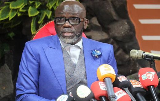 Cheikh Yérim Seck en conférence de presse le 18 février 2023