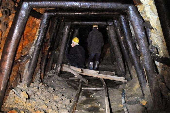 Chine; le déraillement d’un chariot dans une mine fait 12 morts et 13 blessés