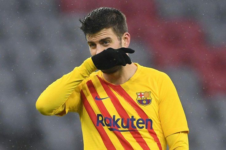 Gerard Pique reacts during Barcelona's 3-0 loss away at Bayern Munich in the Champions League on Wednesday.
