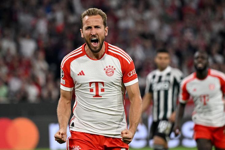 Harry-Kane-fete-son-but-lors-de-Bayern-Munich-Manchester-United-4-3-1ere-journee-de-la-Ligue-des-champions-le-20-septembre-2023