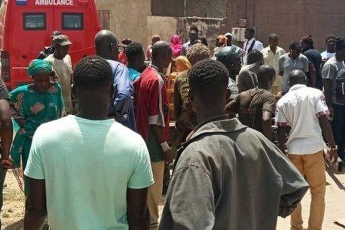 Bataille rangée entre jeunes