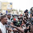 Ousmane Sonko s'adresse aux journalistes à Dakar, le 16 mars 2023 © AFP