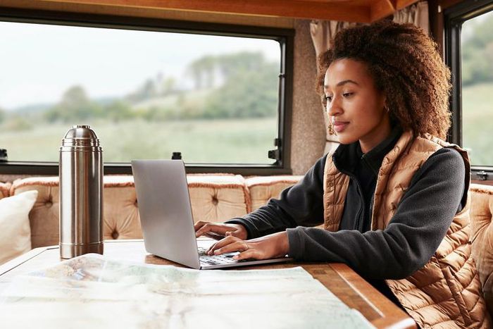 Setting up an automatic out-of-office Gmail message is good to do if you're going on vacation.