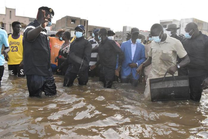 Antoine Diome dans les inondations