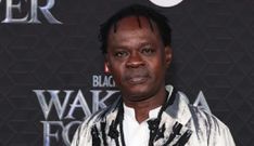 Baaba Maal lors de la première de Black Panther - Wakanda forever
