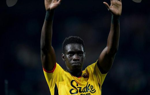 un-nouveau-club-se-positionne-sur-ismala-sarr