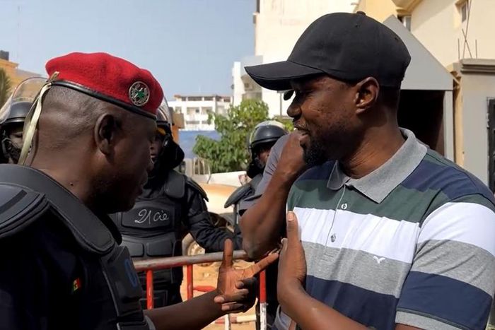 Ousmane Sonko bloqué chez lui à la Cité Keur Gorgui