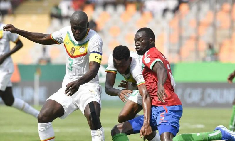 séngal-gambie-la-diffusion-du-match-momentanment-interrompue-bein-s-en-explique