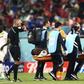 Cheikhou Kouyaté évacué après sa blessure