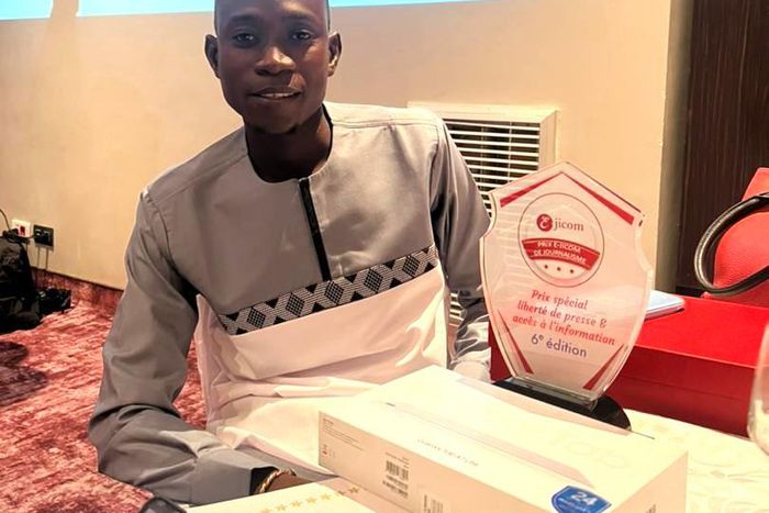 Cheikh Tidiane NDIAYE lauréat Prix E-jicom 2023