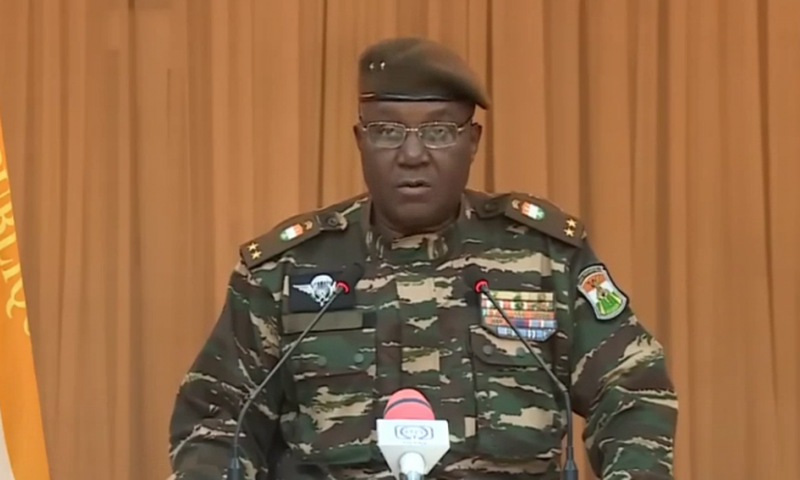 le général Tiani
