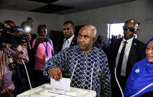 Comoros President Azali Assoumani played down sporadic incidents after voting on the main island of Grande Comore