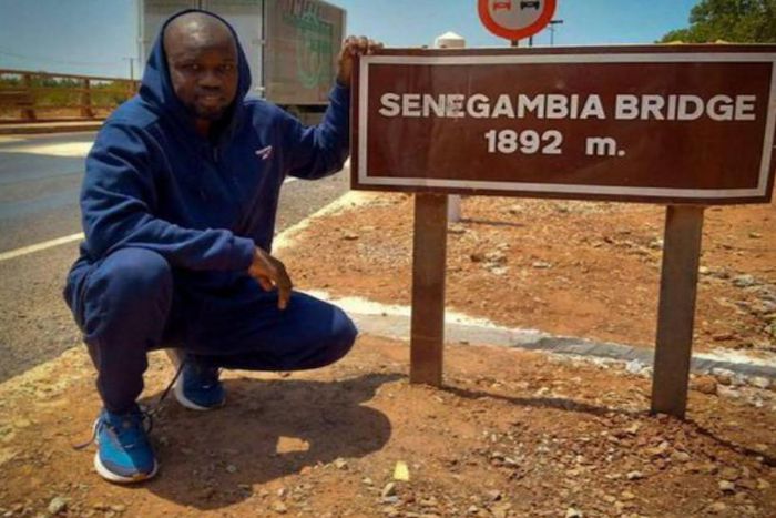 Ousmane Sonko à la frontière gambienne