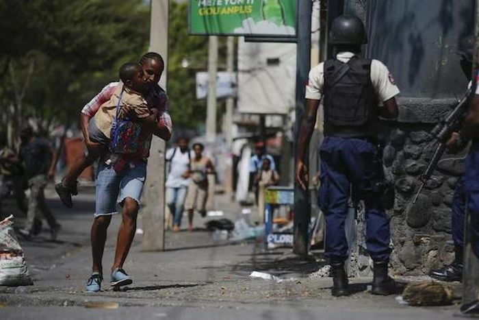 haiti-police-operation-gangs-enfant-pere-port-au-prince