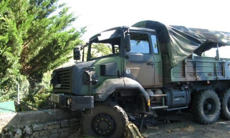 Véhicule de l'armée