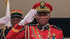 Après le putsch, le général Brice Oligui Nguema a prêté serment au Gabon