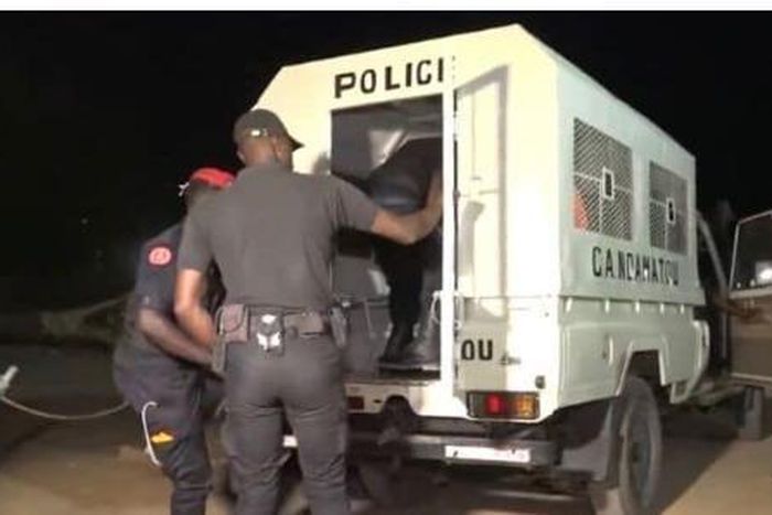 Manifestations contre l’inhumation des victimes du covid-19: Premières arrestations !