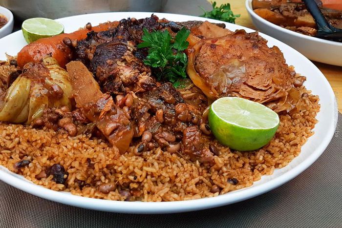 Thiebu guedj : riz au poisson séché et aux haricots