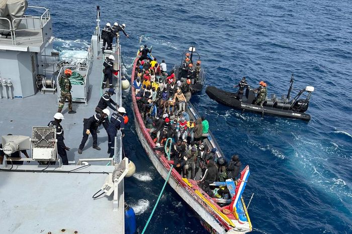 Operation de la marine nationale contre la migration clandestine
