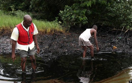 Nigeria, des ONG veulent que Shell nettoie sa pollution