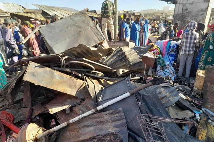 Incendie marché Ocass