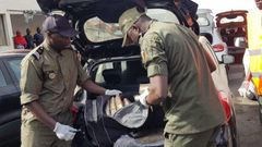 Controle douaniere au Port de Dakar