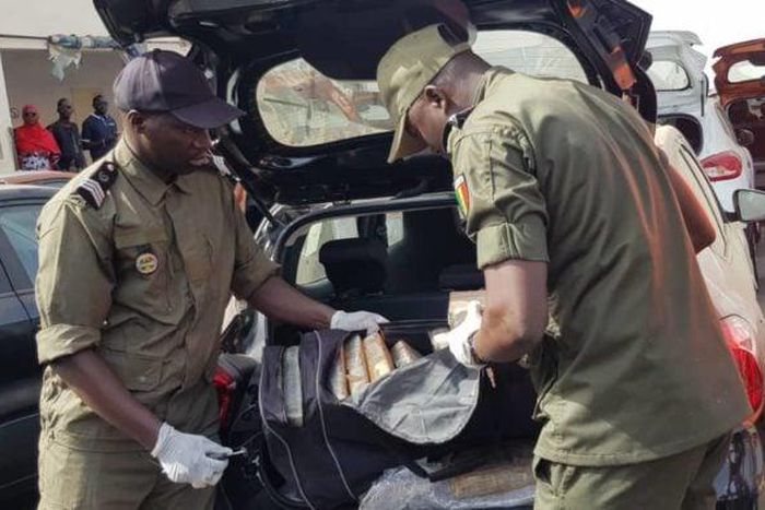 Controle douaniere au Port de Dakar