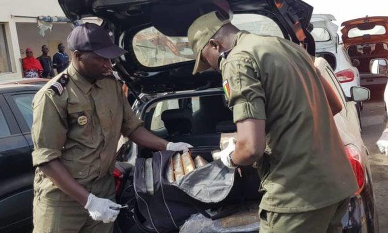 Controle douaniere au Port de Dakar