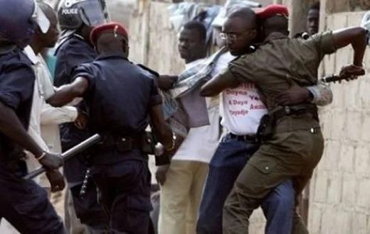 arrestation-brutale-de-blessure-dun-agent-commercial-le-juge-aux-policiers-vos-actes-doivent-cesser-