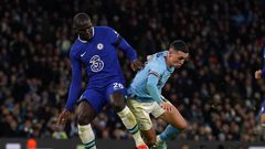 Kalidou Koulibaly a concédé un pénalty après une faute sur Phil Foden lors de Manchester City-Chelsea en FA Cup, dimanche 8 janvier 2022