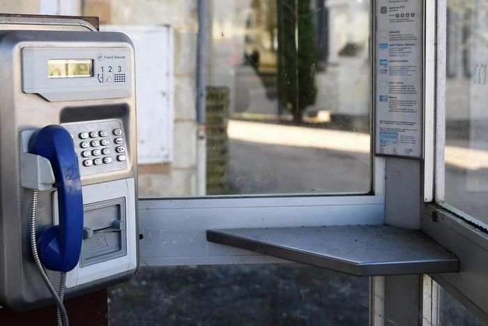 Cabine téléphonique