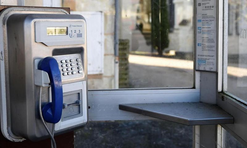 Cabine téléphonique